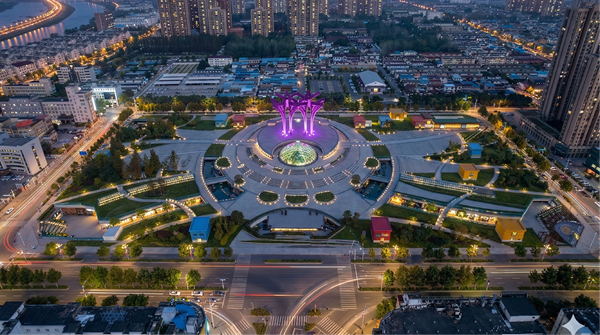 古钻催人进 城更传喜报——省城市更新集团成功中标霍邱县人民广场邻里中心项目